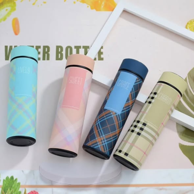 Double Wall Checked LED Vacuum Flask