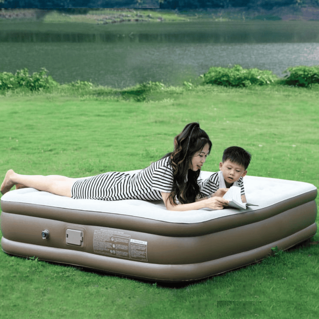 Inflatable Queen Size Airbed Mattress with Inbuilt Pump