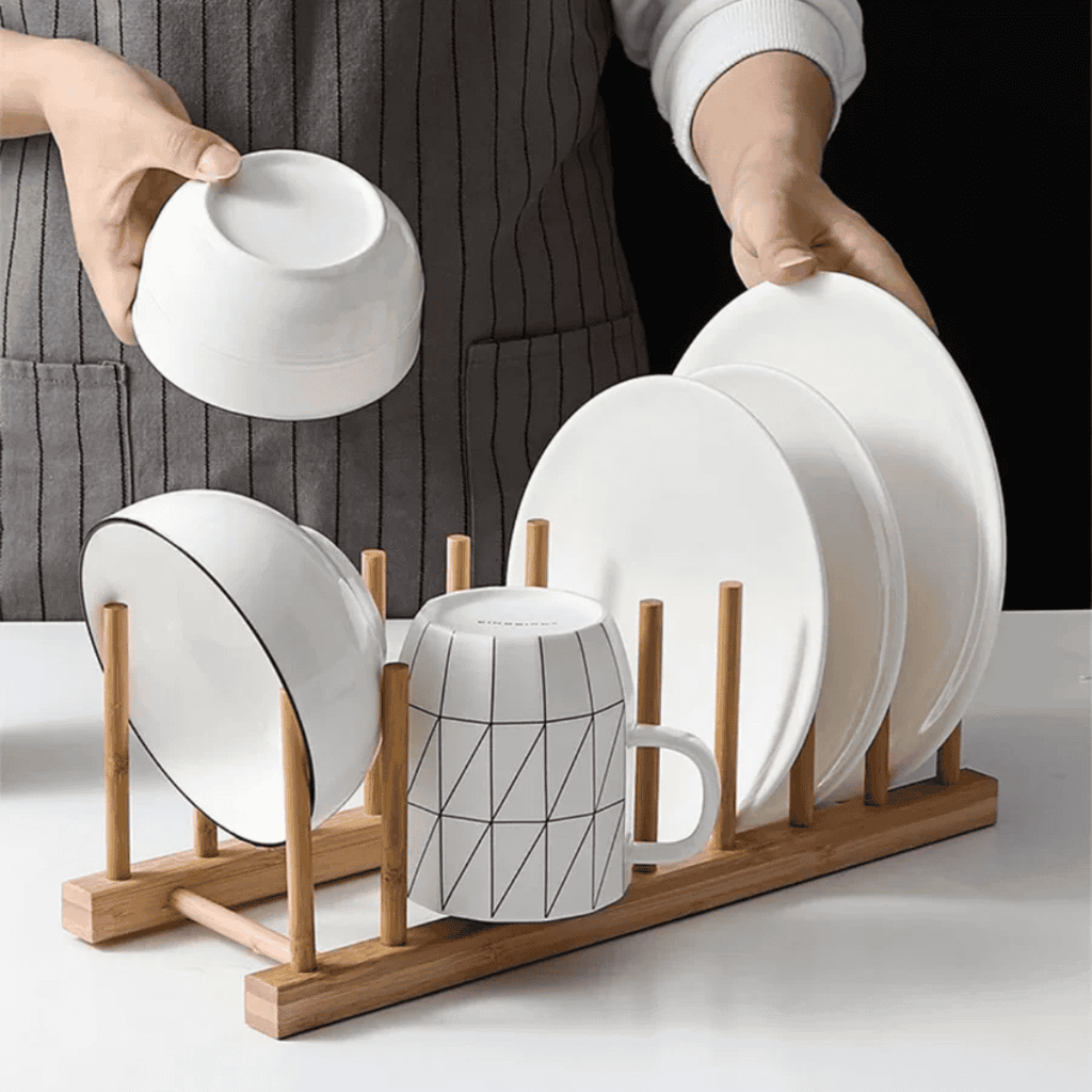 8-Slot Bamboo Plate Rack