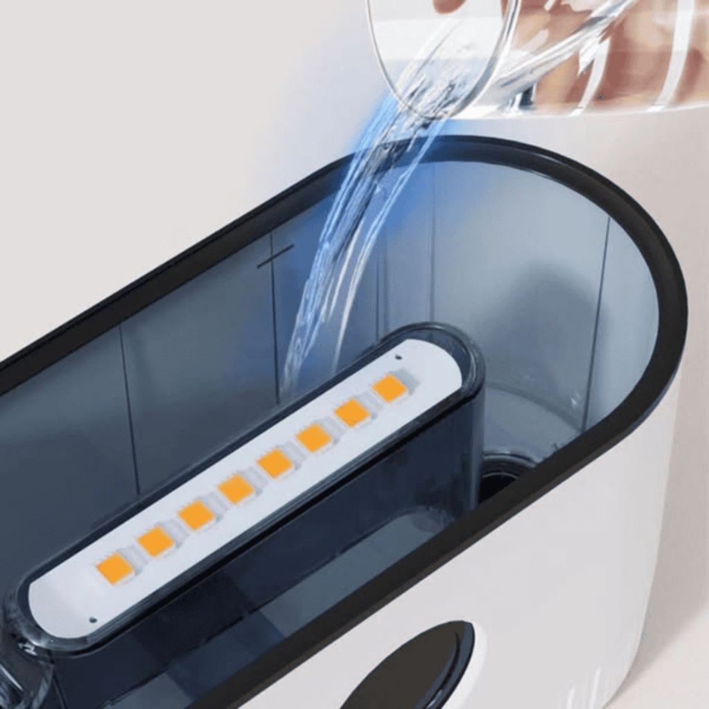 Ultrasonic Air Humidifier with Simulation Flame Lighting