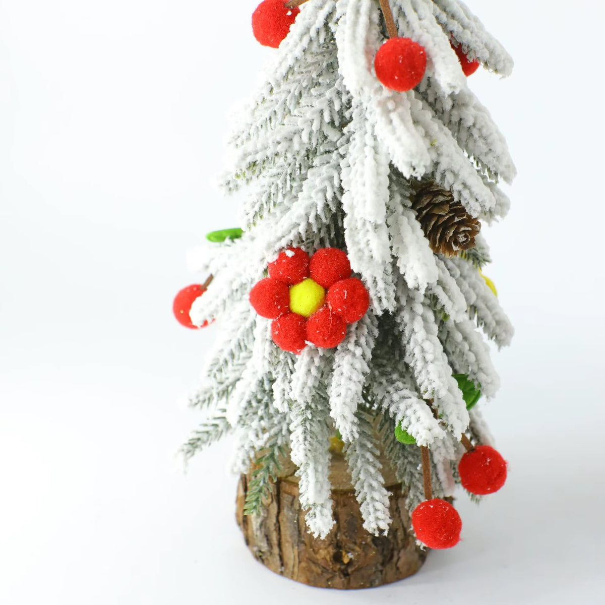 25Cm Snow-Covered Christmas Tree Decoration