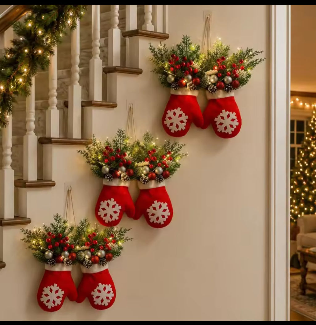 Christmas Glove Shaped Flower Wreath
