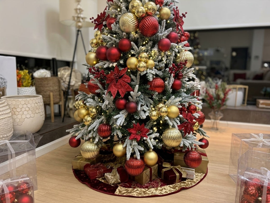 26 Piece Christmas Bauble Hamper Set
