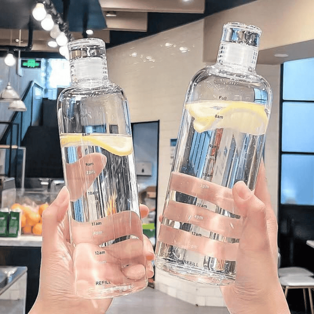 700ml Large Capacity Sports Water Bottle with Time Marker
