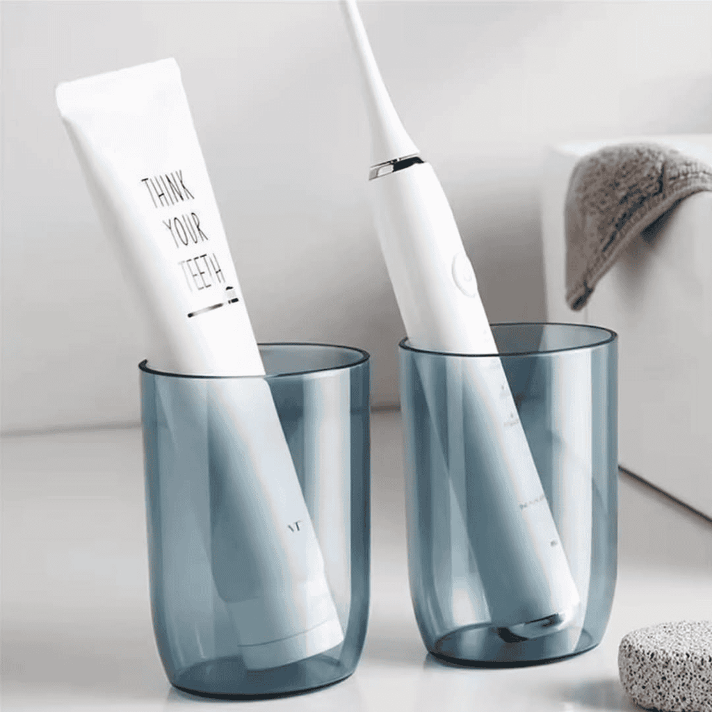 4 in 1 Cups Portable Large Capacity Travel Toothbrush Holder
