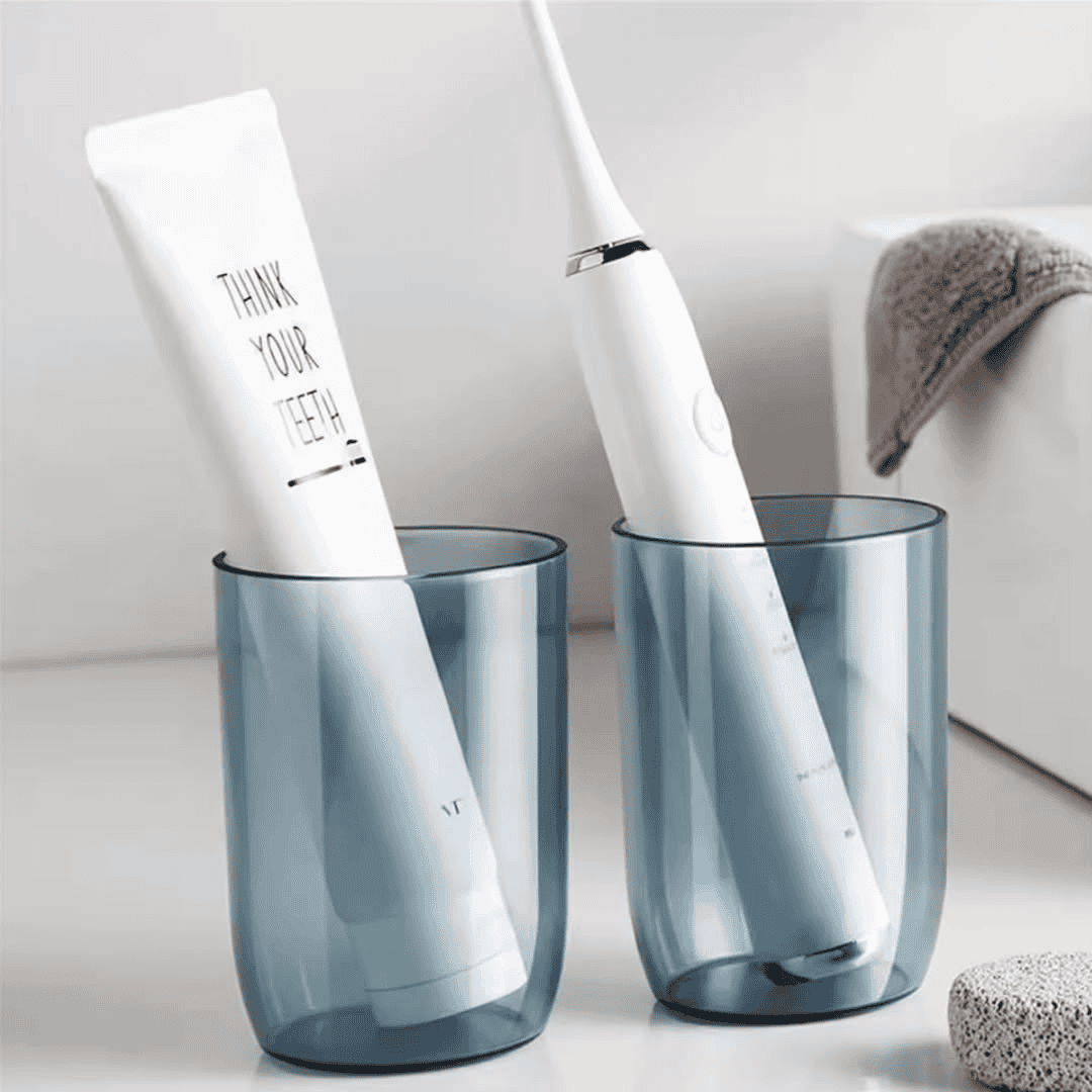 4 in 1 Cups Portable Large Capacity Travel Toothbrush Holder