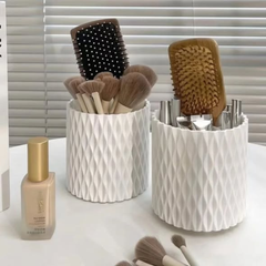Multifunctional 360° rotating holder