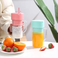 Mini straw juice blender