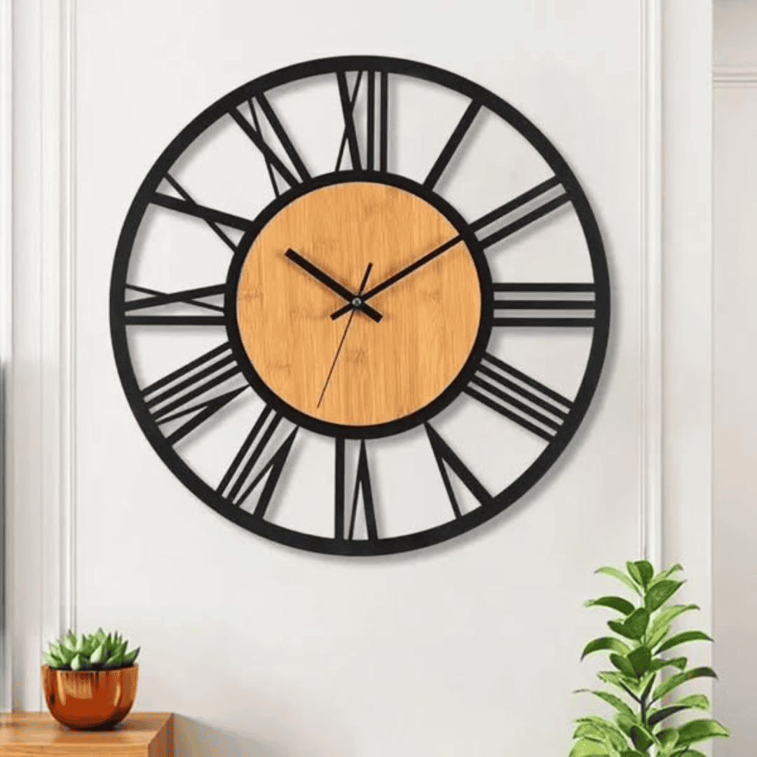 Antique Wall Clock with Bamboo