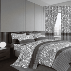 Woolen Duvet with Matching Curtains