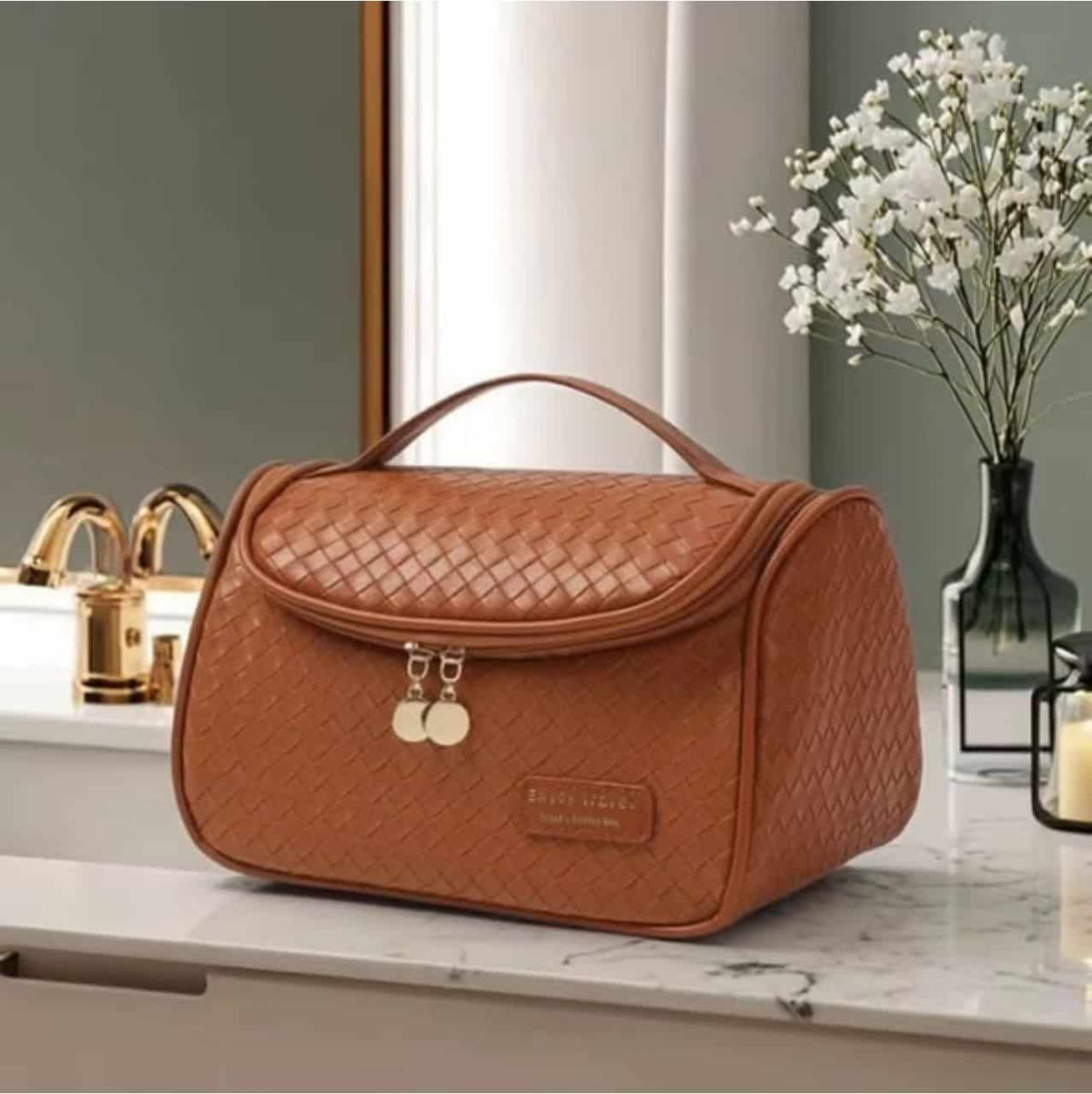Leather Cosmetics / Makeup Organizer