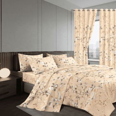 Woolen Duvet with Matching Curtains