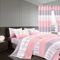 Woolen Duvet with Matching Curtains