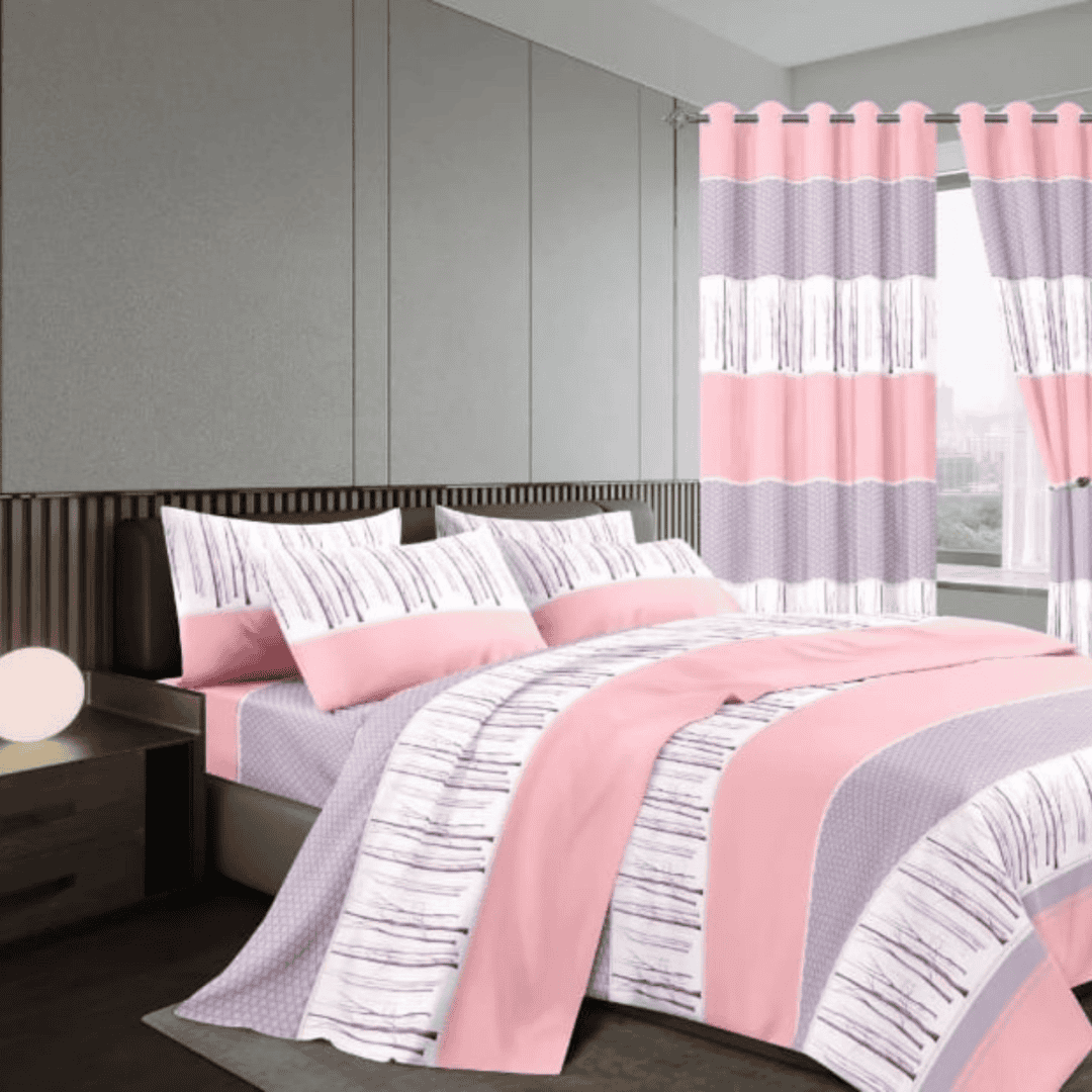 Woolen Duvet with Matching Curtains