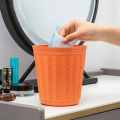 Sweater Round Spoon Holder