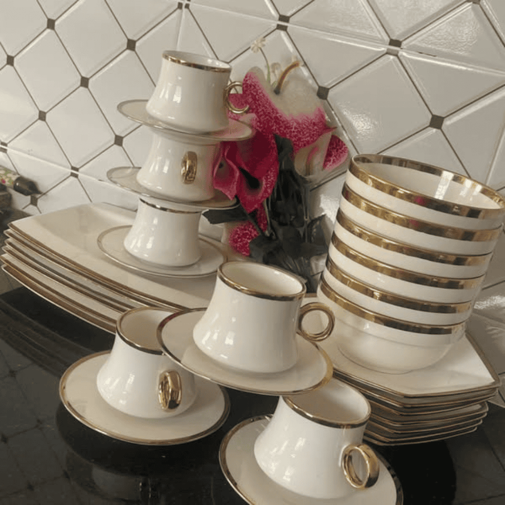 30 Pcs Gold Dinner Set