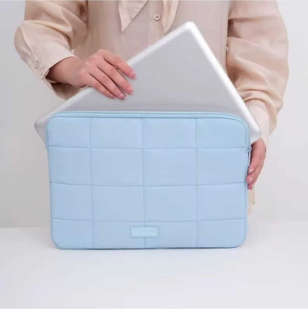 15.6 Inch Quilted Laptop Sleeve Bag