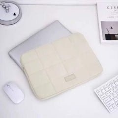 15.6 Inch Quilted Laptop Sleeve Bag