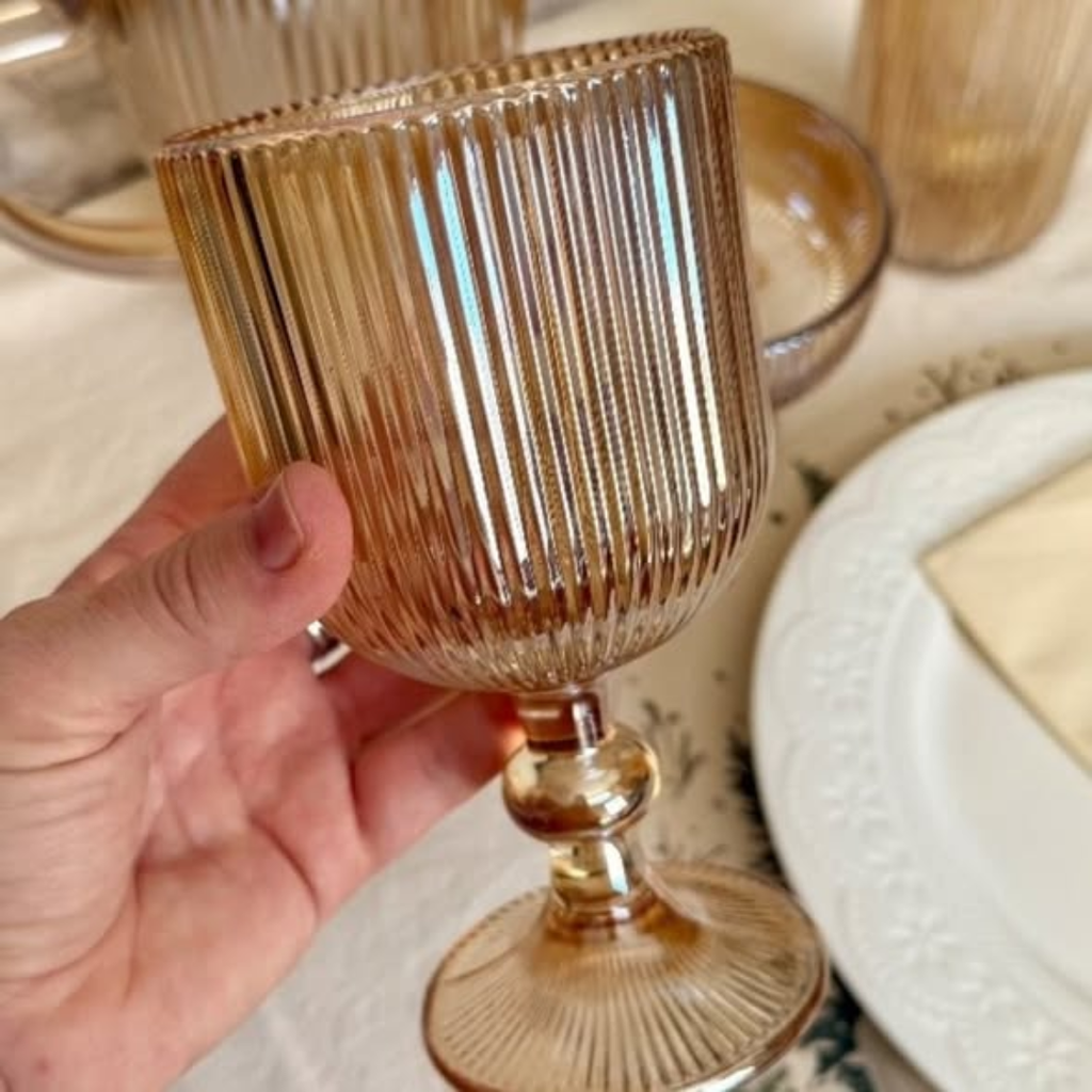 Ribbed Vintage Wine Glasses