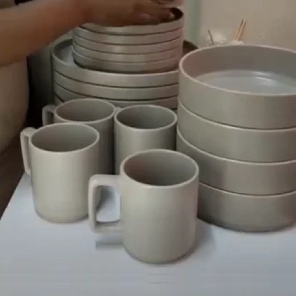 24pc Beige Dinner Set
