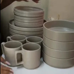 24pc Beige Dinner Set