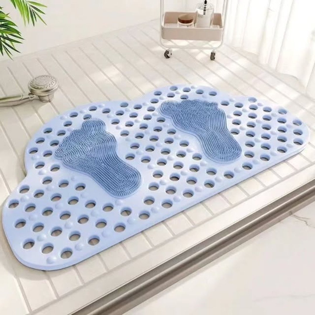 Big Cloud Shaped Anti Slip Bathroom Mat
