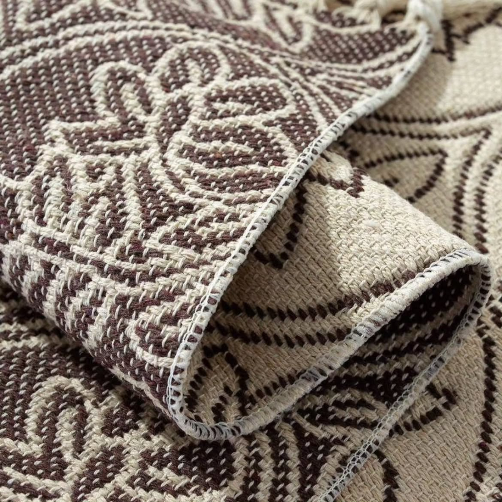 Table Runner