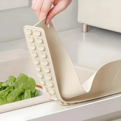 Kitchen Sink Splash Guard