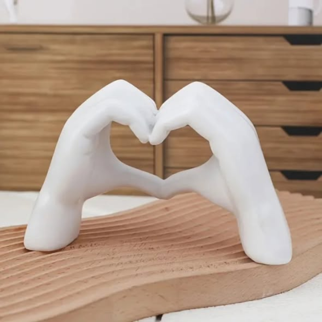 Love hand decor statue