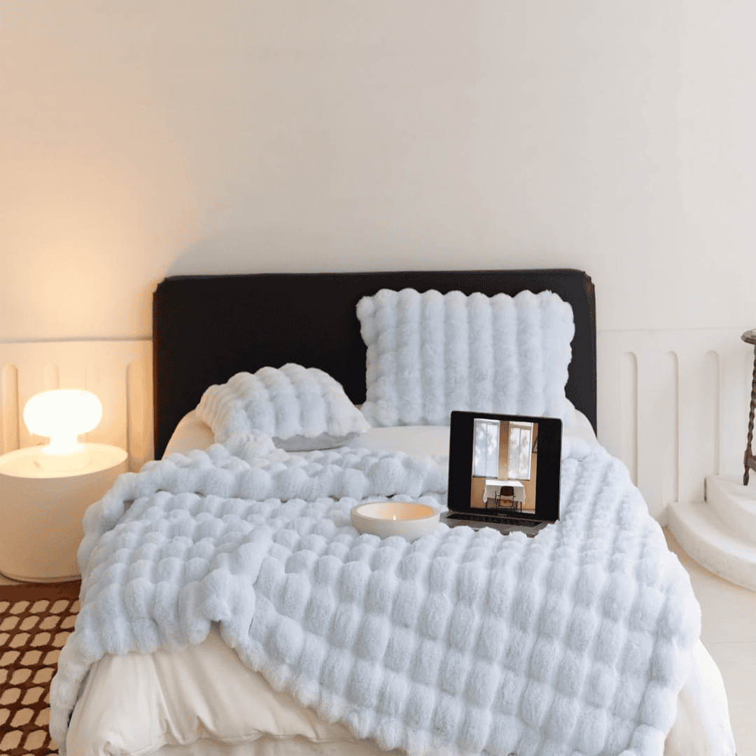 Soft Bubble Winter Throw Blanket Plain