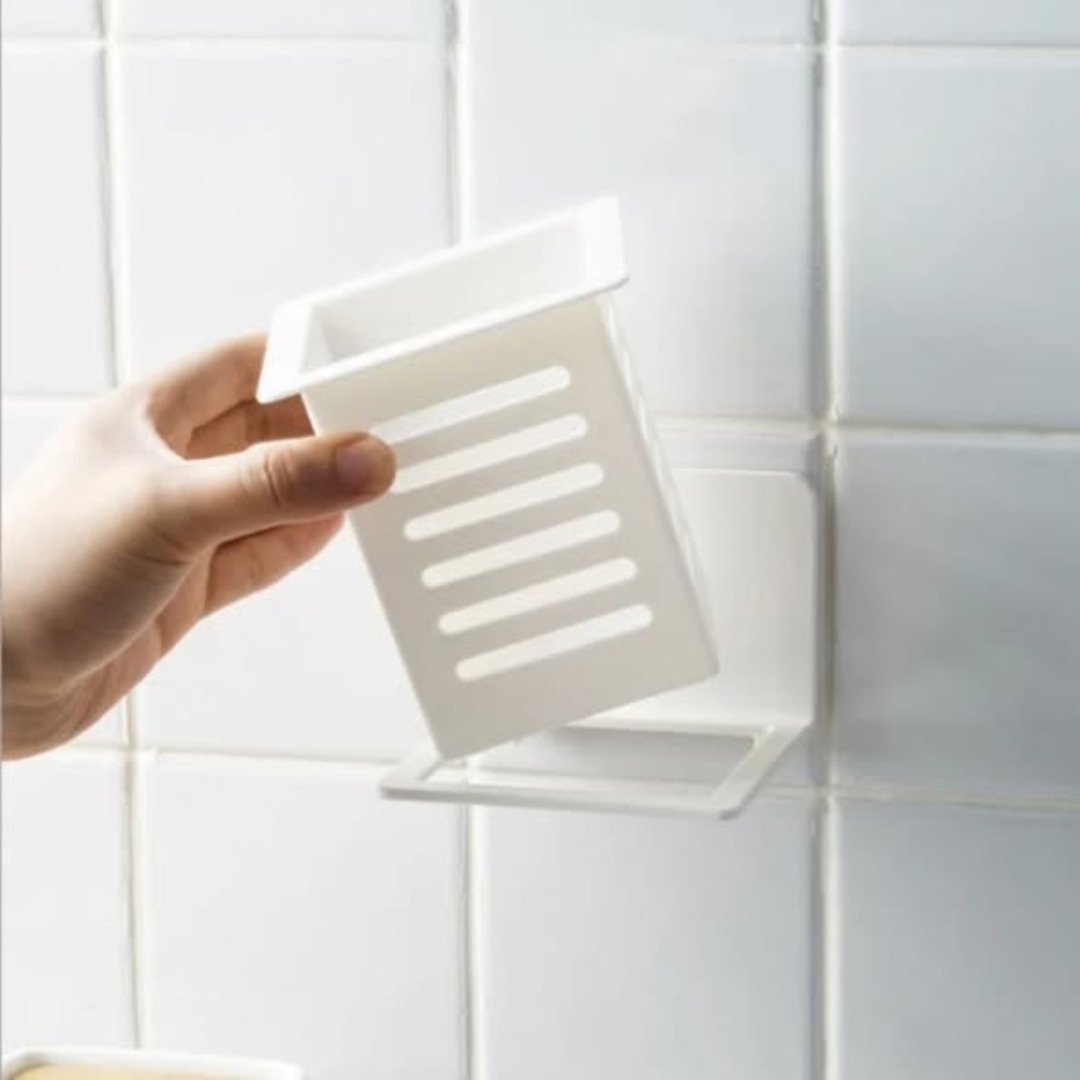 Simple tooth brush holder
