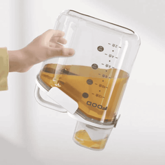 Storage Containers with Measuring Cup