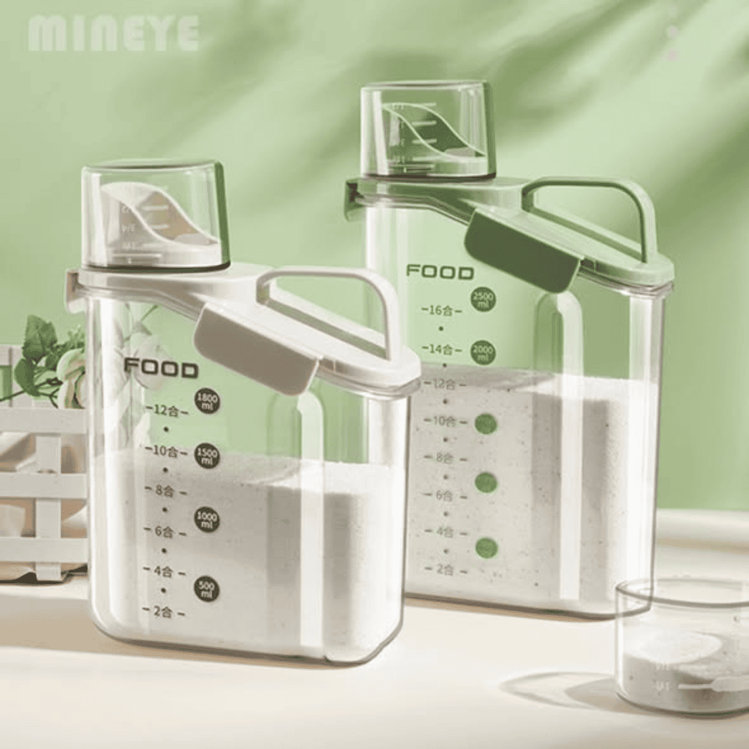 Storage Containers with Measuring Cup