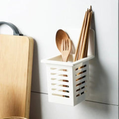 Simple tooth brush holder