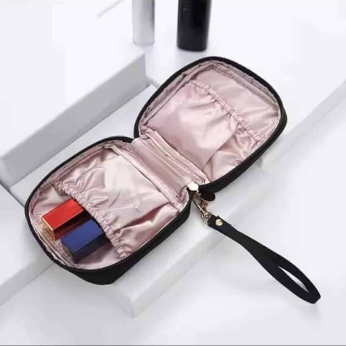 Waterproof Pad Pouch