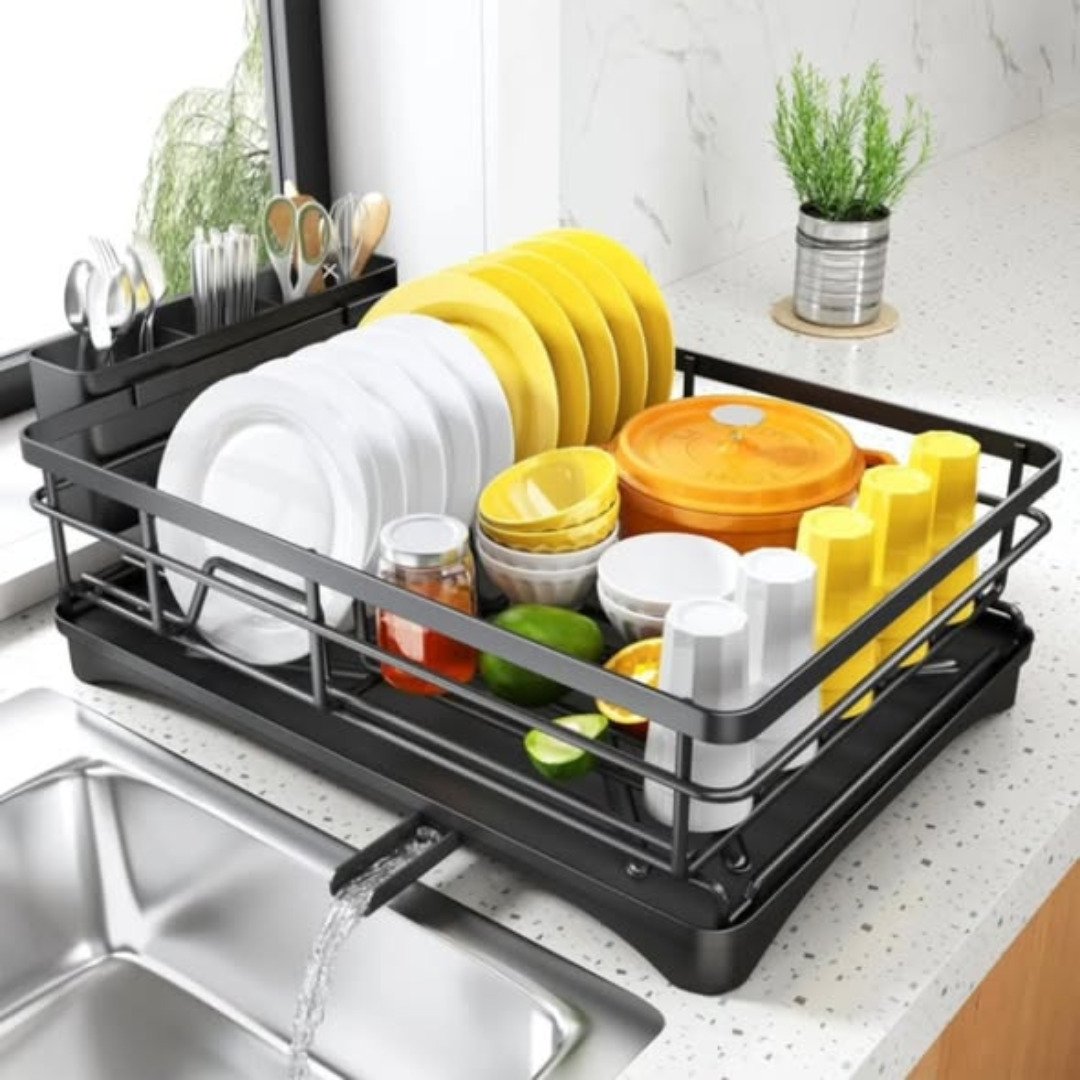 Single layer carbon metal dishrack with cutlery holder