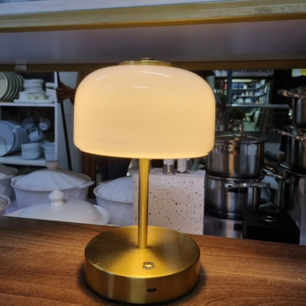 Cordless LED Lamp