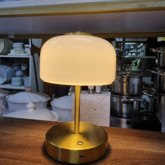 Cordless LED Lamp