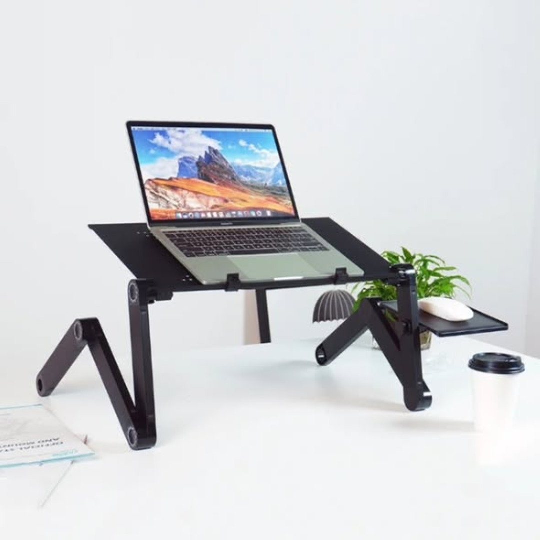 Foldable metallic laptop stand