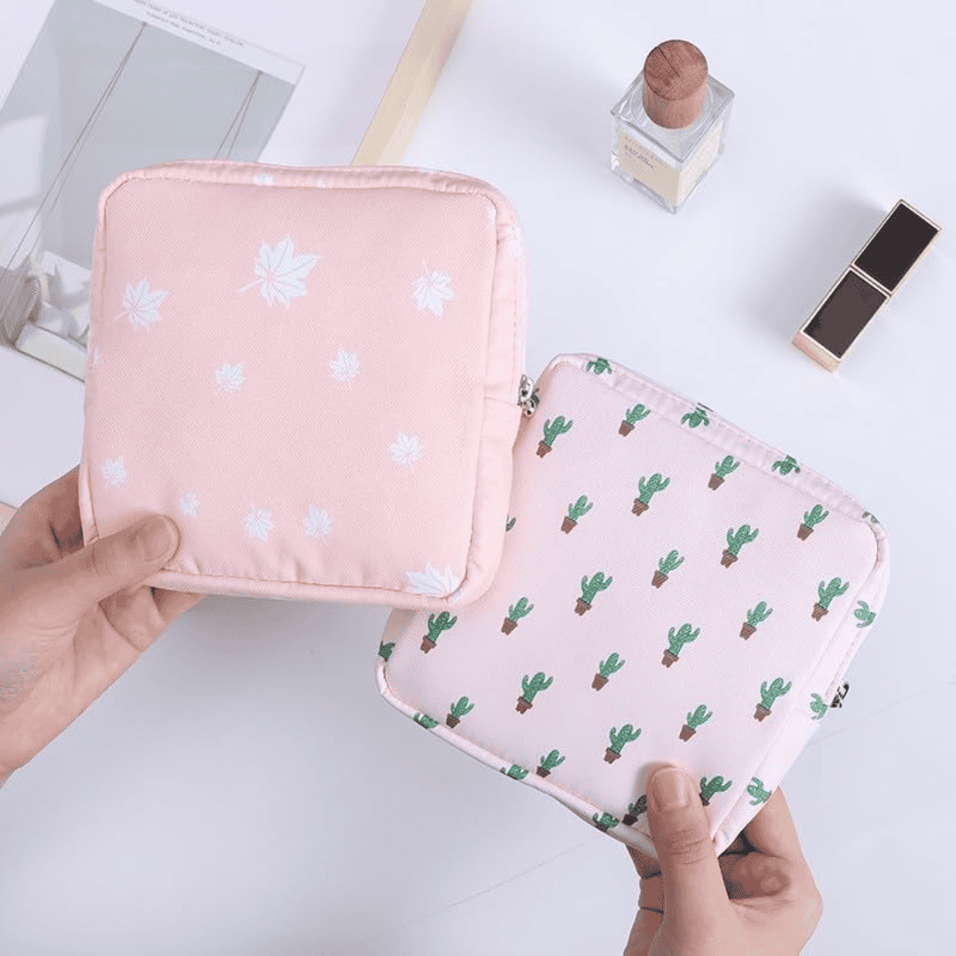 Large Capacity Sanitary Napkin Storage Bag