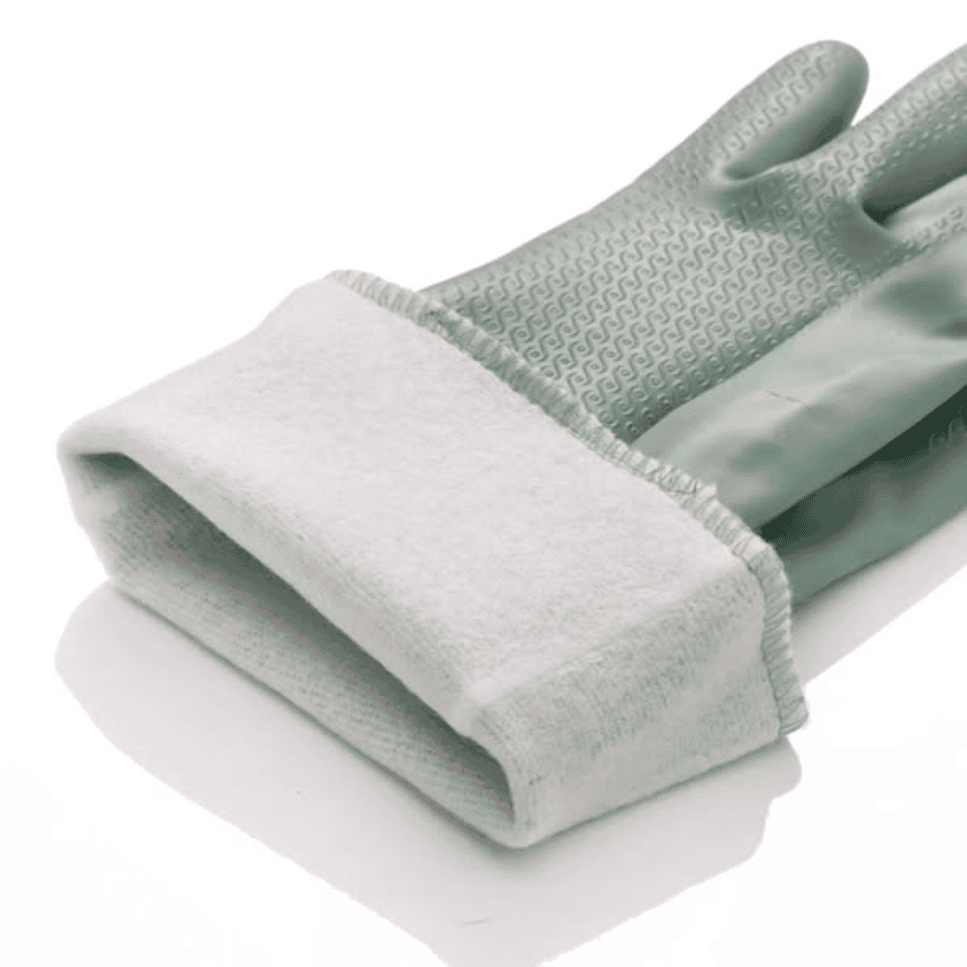 A Pair of Thickened Latex Gloves