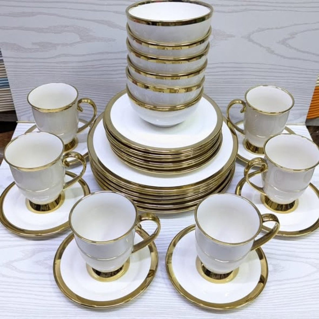 Ceramic dinner set with gold rim