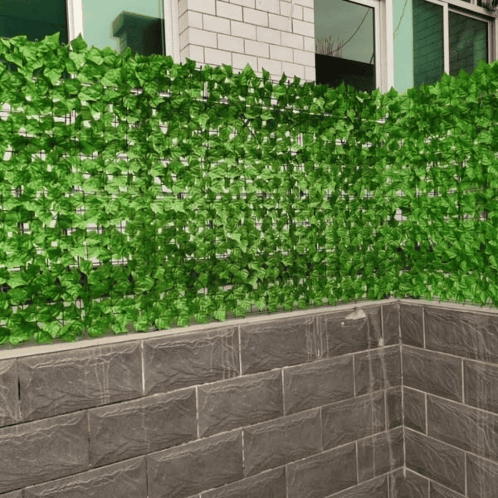 Green Balcony Privacy Fence