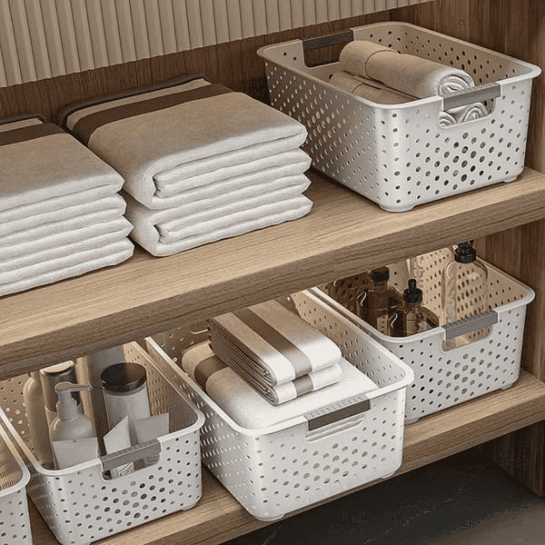 Large Capacity Plastic Storage Basket