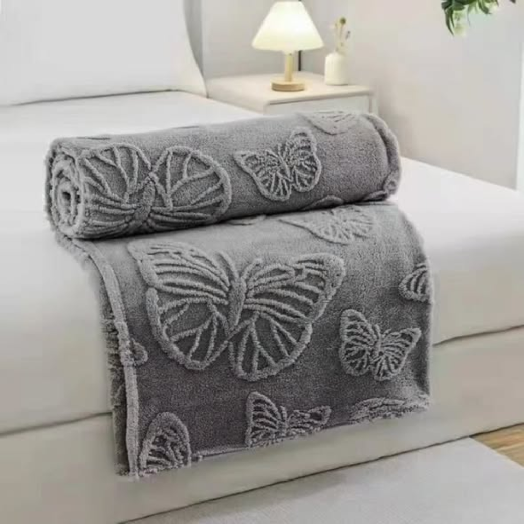 Soft Fleece Butterfly Blanket (6×6ft)