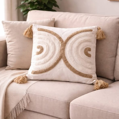 DECORATIVE KNITTED THROW BLANKETS