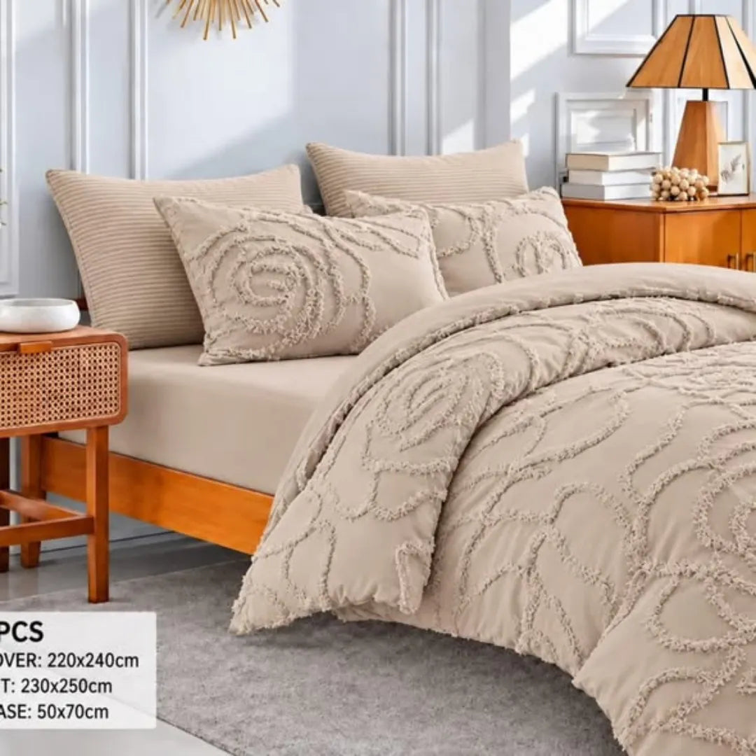 Rose Print Tufted Duvet Covers