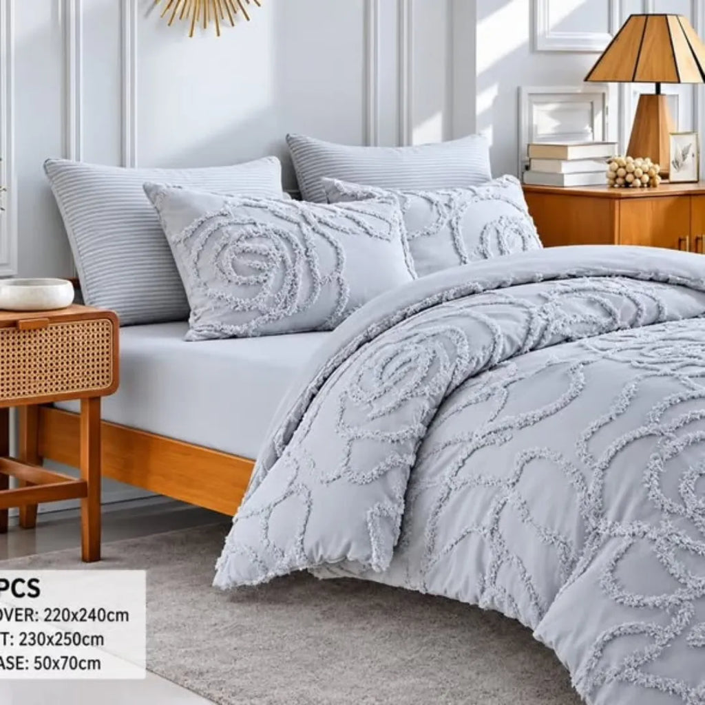 Rose Print Tufted Duvet Covers