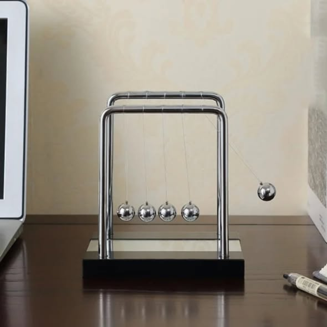 Newtons Cradle Balance Steel Balls
