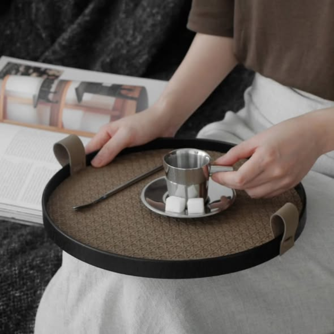 Single Metallic Tray